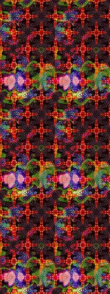 Kahverengi ve siyah renkte çiçekler olan çiçek deseni çiz. Suluboya tarzında kahverengi ve siyah renkte çiçekler.