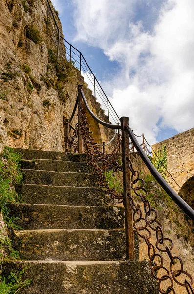 Antica Bella Scalinata Pietra Con Guida Catena Nel Castello Frias — Foto Stock