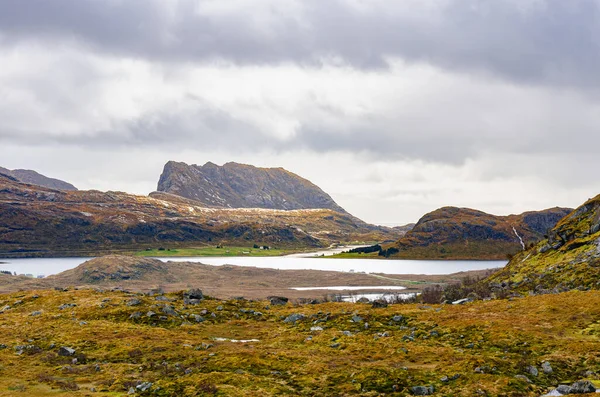 Norvégien Vue Sur Les Montagnes Depuis Sol Niveau Mer Temps — Photo