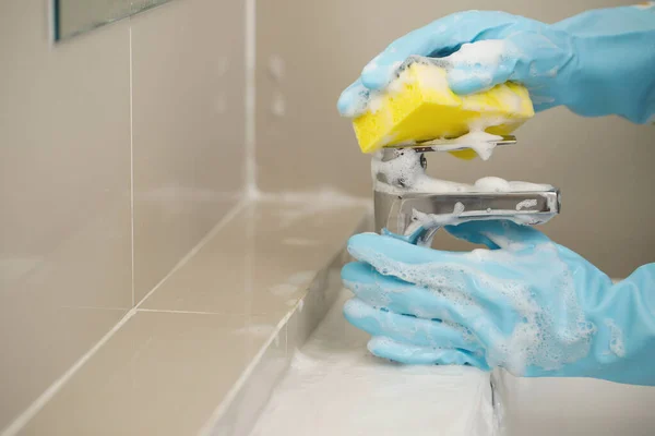 Esponjas Escocesas Brite Para Torneiras Limpeza Produtos Sanitários Banheiros — Fotografia de Stock