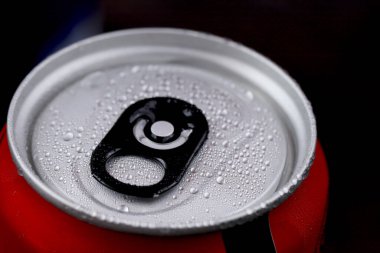 Şekersiz soğuk meşrubat.