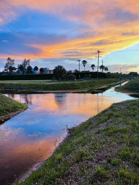 Puesta Sol Sobre Los Canales Drenaje Del Sur Florida — Foto de Stock