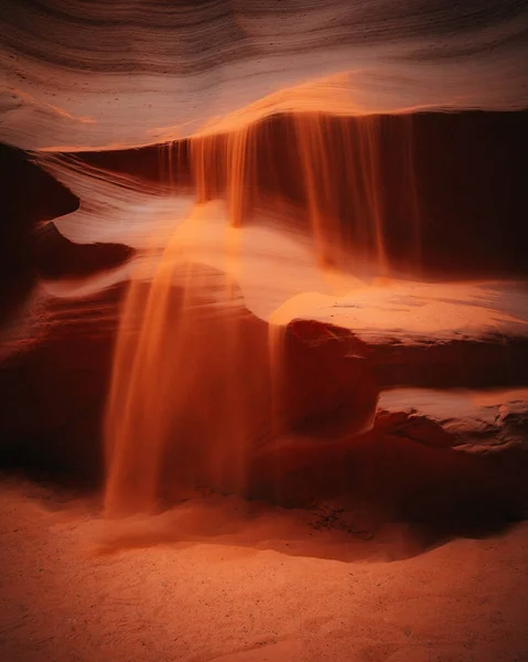 Antelope Canyon Luzes Com Areia Rochas Arizona Usa — Fotografia de Stock