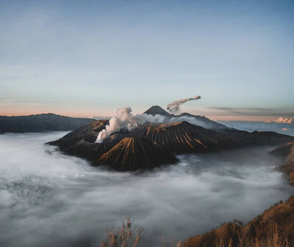 Mount Bromo Vulkán Gunung Bromo Bromo Tengger Semeru Nemzeti Parkban — Stock Fotó