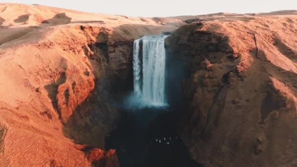 Aerial Drone Footage Icelandic Waterfall Skogafoss Iceland Skogar Background Wallpapers — Stock Video