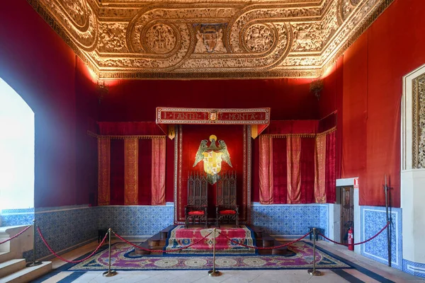 2021年11月27日 西班牙塞哥维亚 西班牙塞哥维亚的阿尔卡萨城堡 它是一座中世纪城堡 位于西班牙卡斯蒂利亚和里昂的塞戈维亚市 — 图库照片