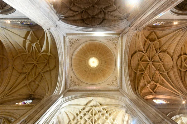 Segovia España 2021 Antigua Arquitectura Techo Catedral Segovia Vista Interior —  Fotos de Stock