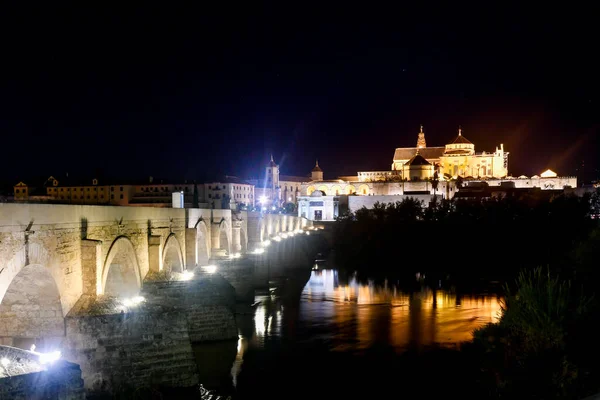 Vista Del Puente Romano Puente Piedra Que Atraviesa Río Guadalquivir — Foto de Stock