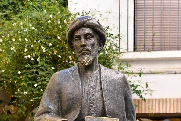 Bronze Statue Moshe Ben Maimon Ben Maimonides Jewish Philosopher 1135 — Stock Photo, Image
