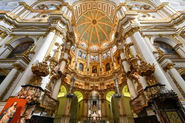 Granada, İspanya - 30 Kasım 2021: Granada, İspanya 'daki Granada Katedrali.