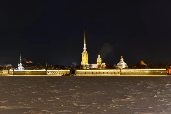 Петро Павло Фортеці Вночі Зимовій Сніговий Покрив Санкт Петербург Росія — стокове фото