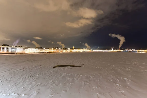 Sankt Isaak Bei Nacht Einem Winterlichen Schneebedeckten Sankt Petersburg Russland — Stockfoto