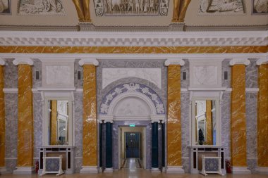 Saint Petersburg, Rusya - 24 Aralık 2021 Konstantinovsky Sarayı, Saint Petersburg, Rusya 'daki Ulusal Kongre Sarayı.
