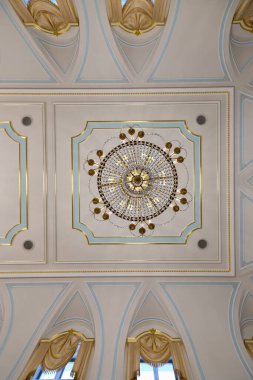 Saint Petersburg, Rusya - 24 Aralık 2021 Konstantinovsky Sarayı, Saint Petersburg, Rusya 'daki Ulusal Kongre Sarayı.