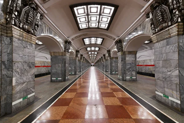 Sankt Petersburg Ryssland Dec 2021 Interiören Kirovskij Zavod Tunnelbanestation — Stockfoto