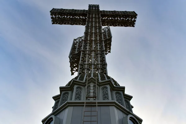 Gelendzhik Região Krasnodar Rússia Cruz Adoração Ortodoxa Colina Montanhas Caucasianas — Fotografia de Stock