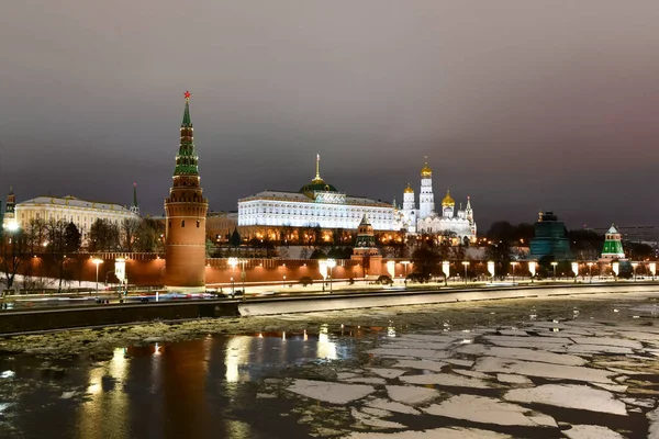 Grand Kremlin Palace Kremlin Wall Winter Evening Moscow Russia — Stock Photo, Image