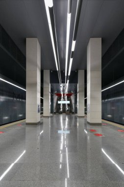 Moskova, Rusya - 26 Ocak 2023: Moskova, Rusya 'daki Mnyovniki Metro İstasyonu.