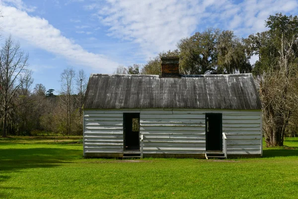 サウスカロライナ州チャールストンのマグノリア プランテーションと庭園 南部で最も古いプランテーションの1つであり アメリカ合衆国国家歴史登録財に登録されている — ストック写真