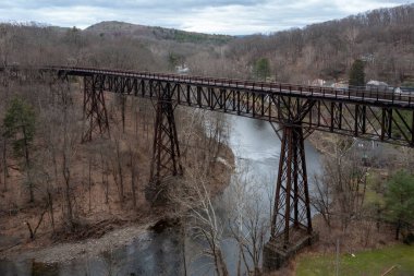 Rosendale, Ny tren sehpa üzerinden Joppenbergh dağ manzarası. Wallkill Rail Trail taşrada NY parçası.