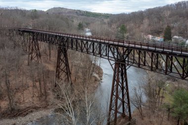 Rosendale, Ny tren sehpa üzerinden Joppenbergh dağ manzarası. Wallkill Rail Trail taşrada NY parçası.