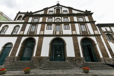 St. Joseph Kilisesi (Portekizce: Igreja de Sao Jose), 1709 yılında Sao Miguel adasındaki Ponta Delgada 'nın tarihi merkezinde kurulmuştur..