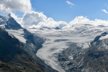 İsviçre Grand Tour and the Matterhorn by Rothorn in Zermatt, İsviçre.