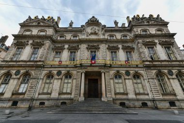 Lyon, Fransa 'daki Ville Oteli. Lyon, Fransa belediye binası ve şehrin en büyük tarihi binalarından biri..