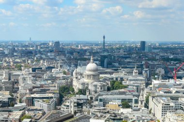 Saint Paul Kilisesi Londra 'nın yukarısından görüldü, Büyük Britanya.