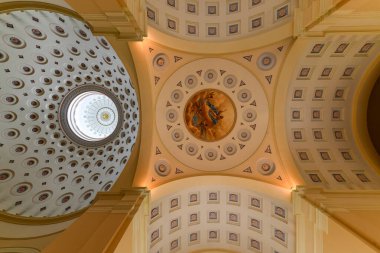 Baltimore, Maryland - 11 Eylül 2022: Rotunda and Latrobe 'un Baltimore Bazilikası, Maryland.