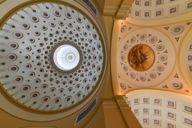 Baltimore, Maryland - 11 Eylül 2022: Rotunda and Latrobe 'un Baltimore Bazilikası, Maryland.