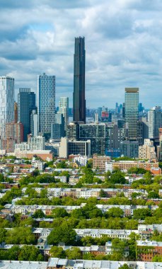 New York 'ta Brooklyn şehir merkezinin gökyüzü manzarası.