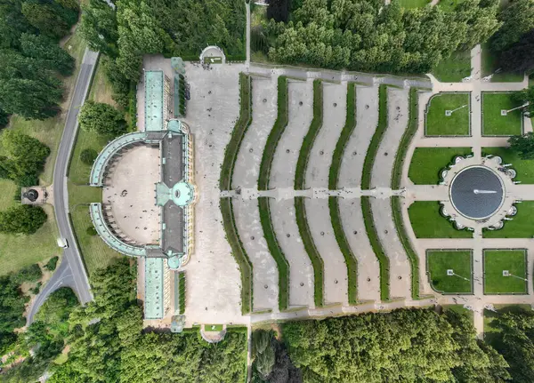 Sanssouci Sarayı, Büyük Frederick 'in eski yaz sarayı, Prusya Kralı, Potsdam' da, Berlin yakınlarında.