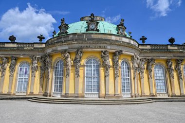 Sanssouci Sarayı, Büyük Frederick 'in eski yaz sarayı, Prusya Kralı, Potsdam' da, Berlin yakınlarında.
