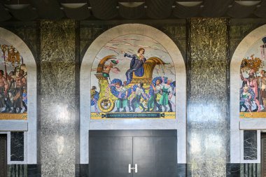 Hanover, Almanya - 12 Temmuz 2023: Leipzig, Saksonya 'da Yeni Belediye Sarayı, Almanya