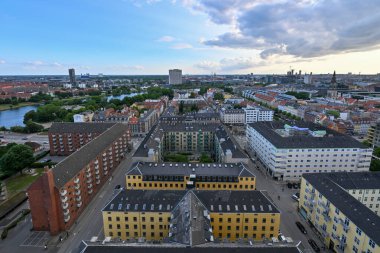 Kurtarıcımız Kilisesi 'nden Danimarka, Kopenhag' ın siluetinin panoramik görüntüsü.