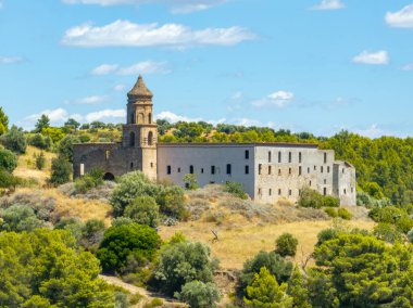İtalya, Tursi 'deki Assisi' li Aziz Francis Manastırı 'nın hava manzarası.