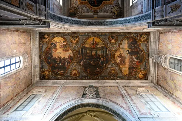 Ostuni, İtalya - 12 Ağustos 2023: Ostuni Katedrali (Santa Maria Assunta Bazilikası), Brindisi, Apulia, İtalya 'daki Roma katedrali.
