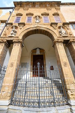 Cefalu, Sicilya, İtalya 'daki Maria Santissima della Catena Kilisesi manzarası