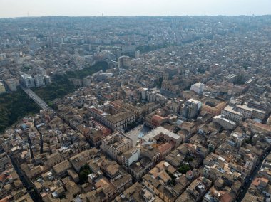 Ragusa, İtalya 'daki Piazza Matteotti' nin hava manzarası