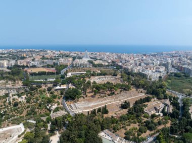 Roma Syracuse Amfitiyatrosu, Roma İmparatorluk döneminin ilk dönemlerinde inşa edilen en temsili yapılardan biridir..