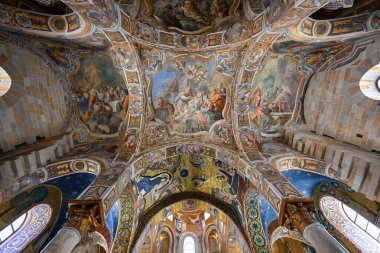 Palermo, İtalya - 30 Ağustos 2023: St. Mary Kilisesi Amiral veya Santa Maria dell Ammiraglio, ayrıca Martorana olarak da bilinir..