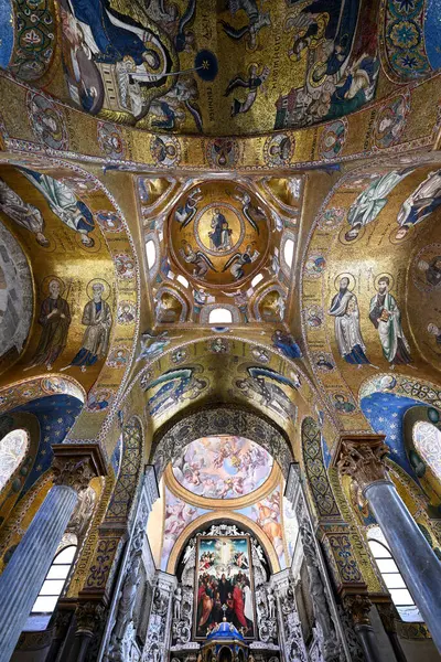 stock image Palermo, Italy - Aug 30, 2023: Church of St. Mary of the Admiral or Santa Maria dell Ammiraglio, also called Martorana with people around in the old town of Palermo, Sicily, Italy.