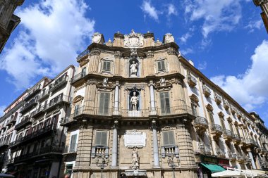 Sicilya Villena Meydanı, Palermo, İtalya Quattro Canti.
