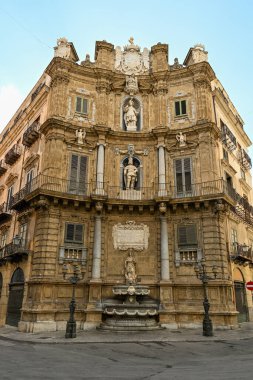 Sicilya Villena Meydanı, Palermo, İtalya Quattro Canti.