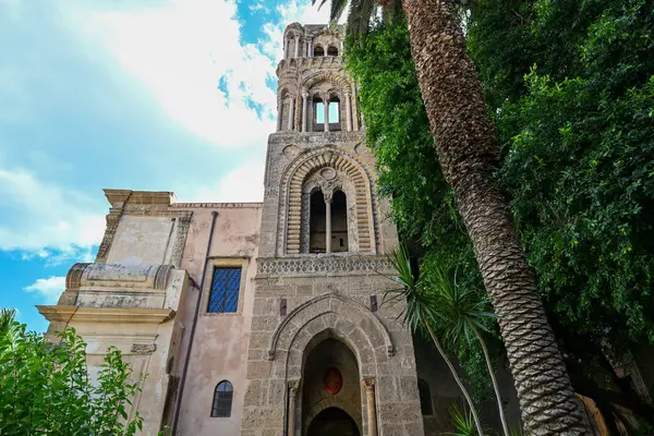 stock image Church of St. Mary of the Admiral or Santa Maria dell Ammiraglio, also called Martorana with people around in the old town of Palermo, Sicily, Italy.