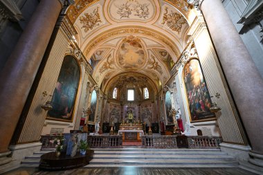 Roma, İtalya - 2. Sep 2023: Roma, İtalya 'daki Roma Meydanı' ndaki Aziz Meryem Kilisesi (Basilica di Santa Maria degli Angeli e dei Martiri)