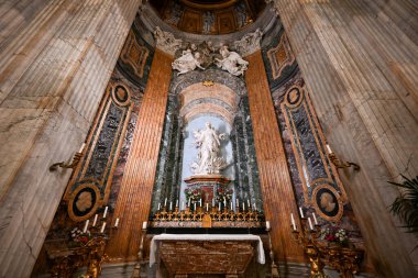 Roma, İtalya - 1 Eylül 2023: Agone 'daki Aziz Agnese Kilisesi, Piazza Navona, Roma, İtalya.