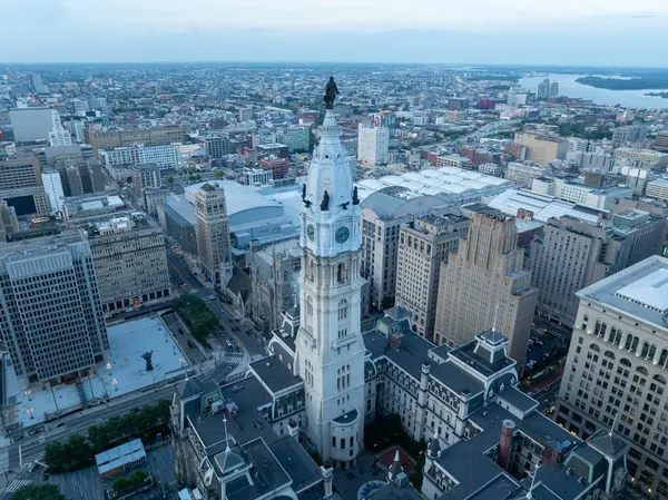 Philadelphia Belediye Binası 'nın hava görüntüsü, Philadelphia, Pennsylvania, ABD