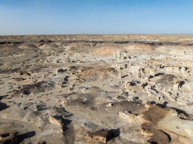 Bisti / De-Na-Zin Wilderness 'deki Hayaller Vadisi, New Mexico, ABD.